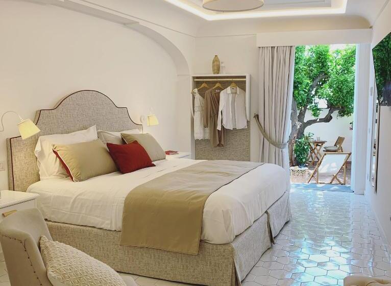 ハイドロマッサージバス付きスイート, Villa Fortuna