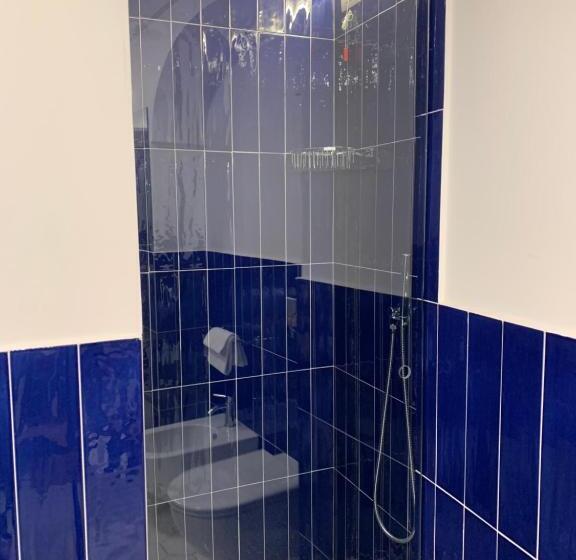 ハイドロマッサージバス付きスイート, Villa Fortuna