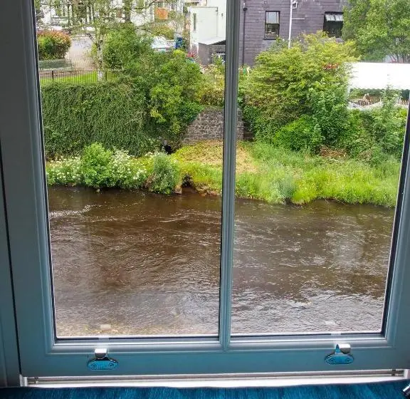 ベーシックルーム, Riverbank Bed And Breakfast