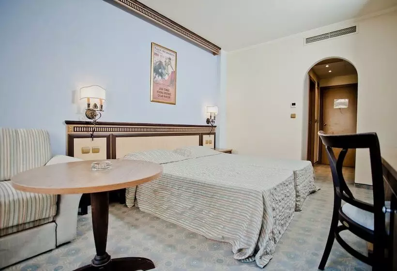 公園の見えるスタンダードルーム, Andalucia Beach Hotel   All Inclusive