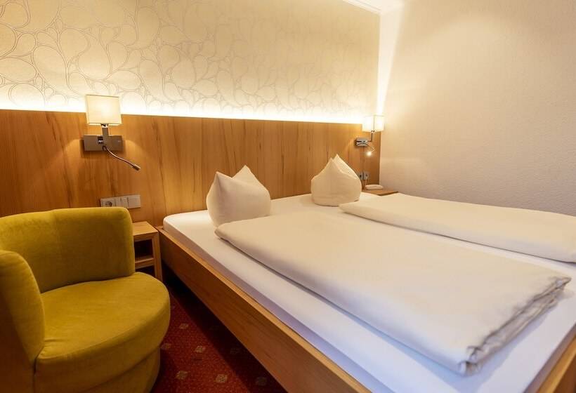 スタンダードルーム, Arnika Garni