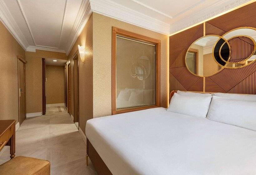 اتاق استاندارد با وان آب گرم, Wyndham Istanbul Old City