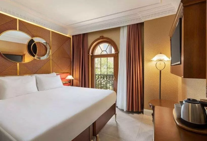 اتاق استاندارد با وان آب گرم, Wyndham Istanbul Old City