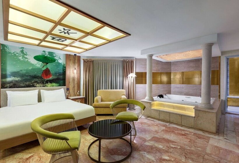 سوئیت پریمیوم, Wyndham Istanbul Old City