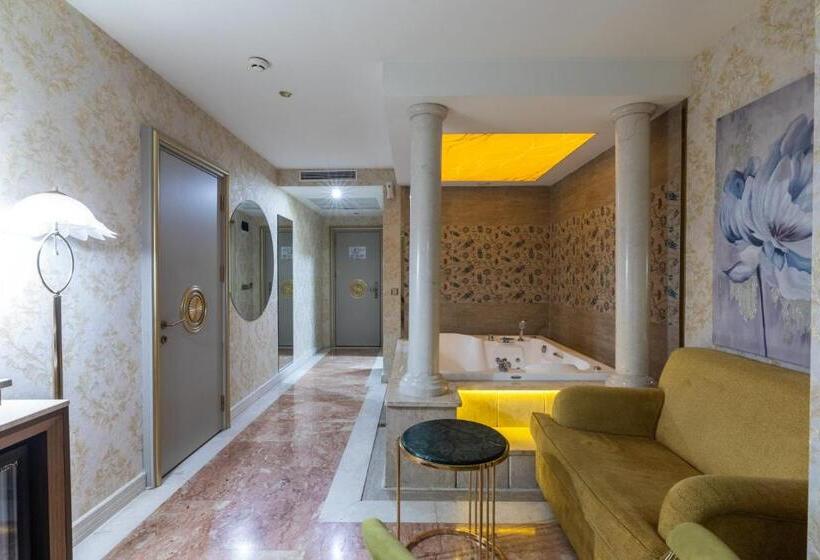 سوییت با استخر, Wyndham Istanbul Old City