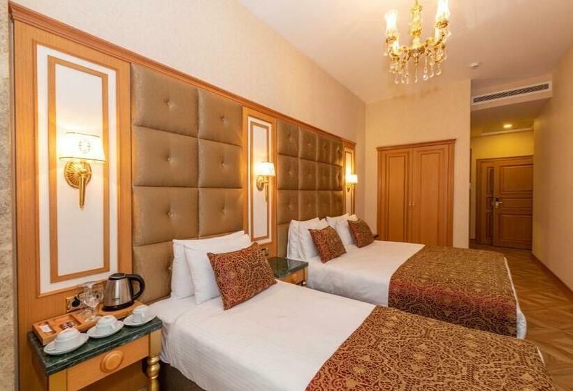 اتاق استاندارد سه نفره, Wyndham Istanbul Old City