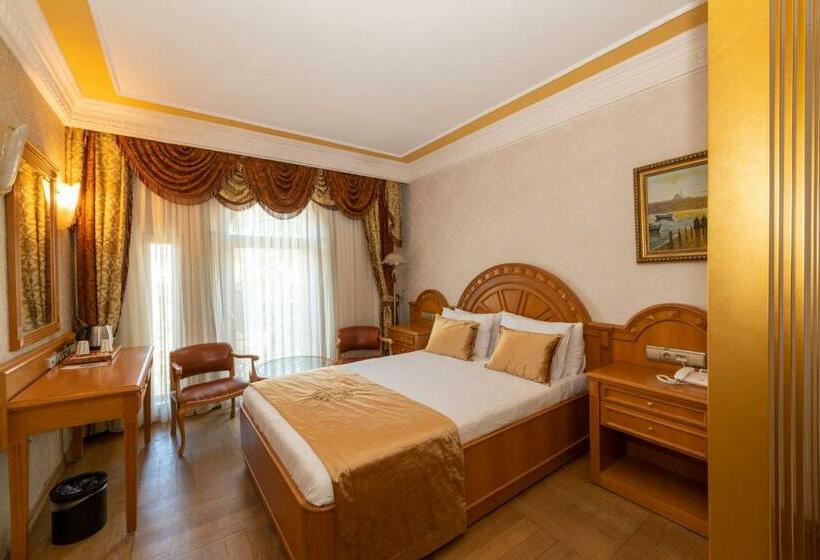 اتاق استاندارد با وان آب گرم, Wyndham Istanbul Old City