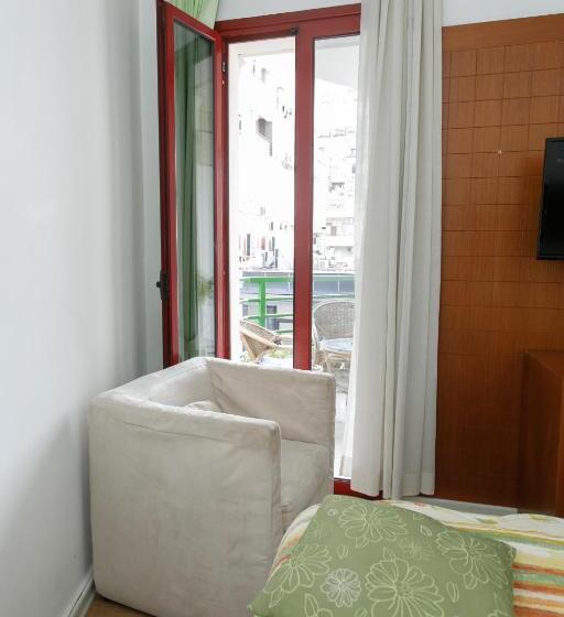 غرفة قياسية, City 5