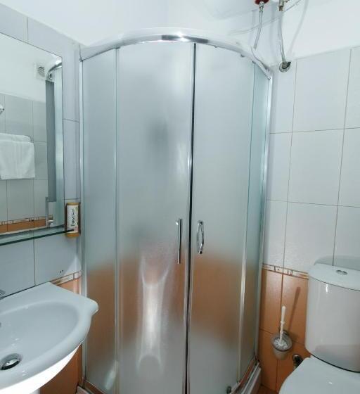 غرفة قياسية, City 5