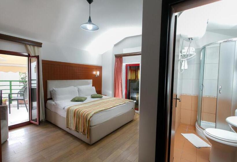 غرفة عائلية, City 5