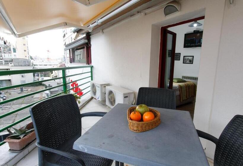 غرفة عائلية, City 5