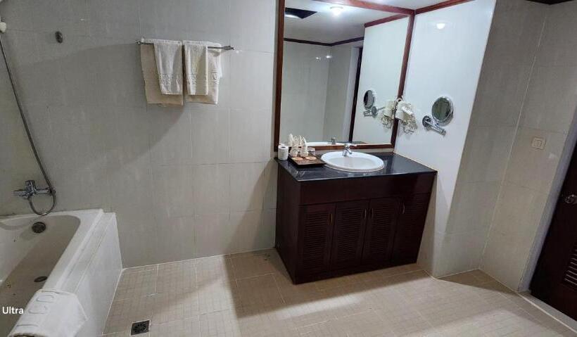 اتاق خانوادگی, Eg Paradise Angkor Villa