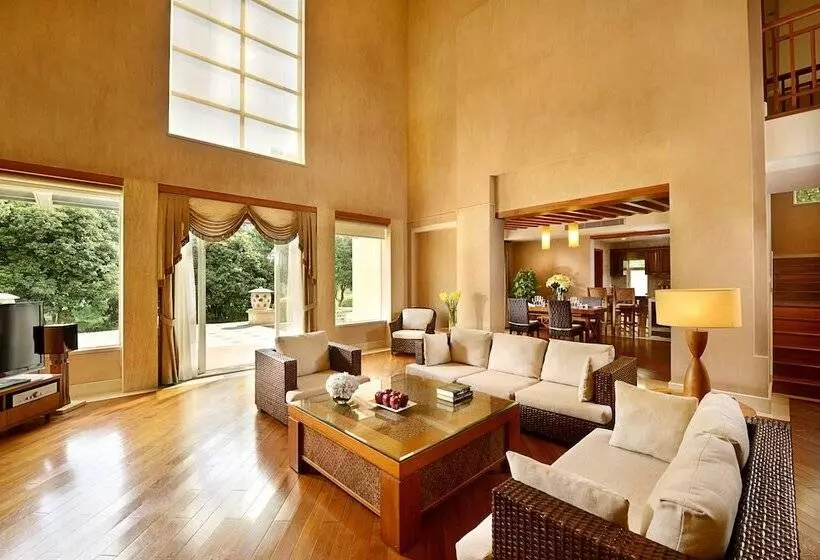 スーペリアースイート, Hillview Golf Resort Dongguan