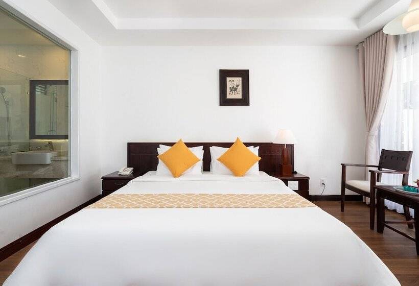 اتاق سوپریور با چشمانداز دریا, Hoang Ngoc Beach Resort