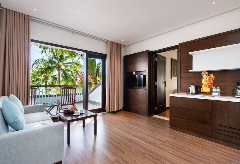 سوییت با چشمانداز دریا, Hoang Ngoc Beach Resort
