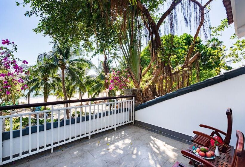 سوییت با چشمانداز دریا, Hoang Ngoc Beach Resort