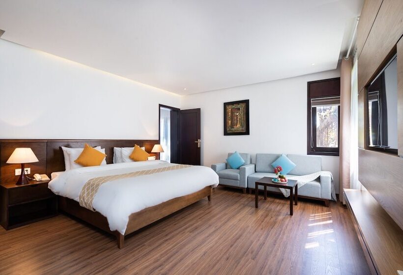 سوییت با چشمانداز دریا, Hoang Ngoc Beach Resort