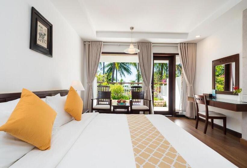 اتاق سوپریور با چشمانداز دریا, Hoang Ngoc Beach Resort