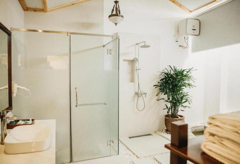 بانگلوی استاندارد, Hoang Ngoc Beach Resort