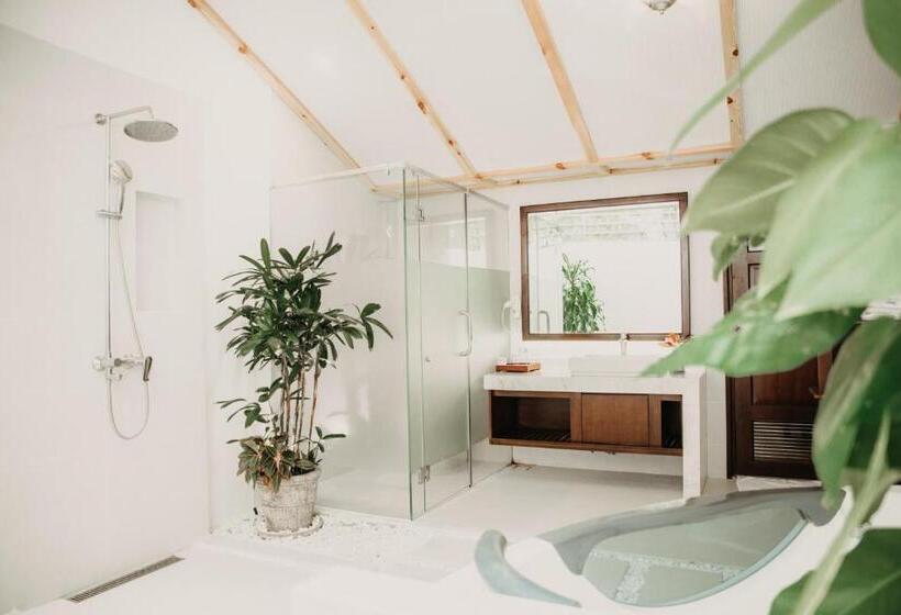 بانگلوی استاندارد, Hoang Ngoc Beach Resort