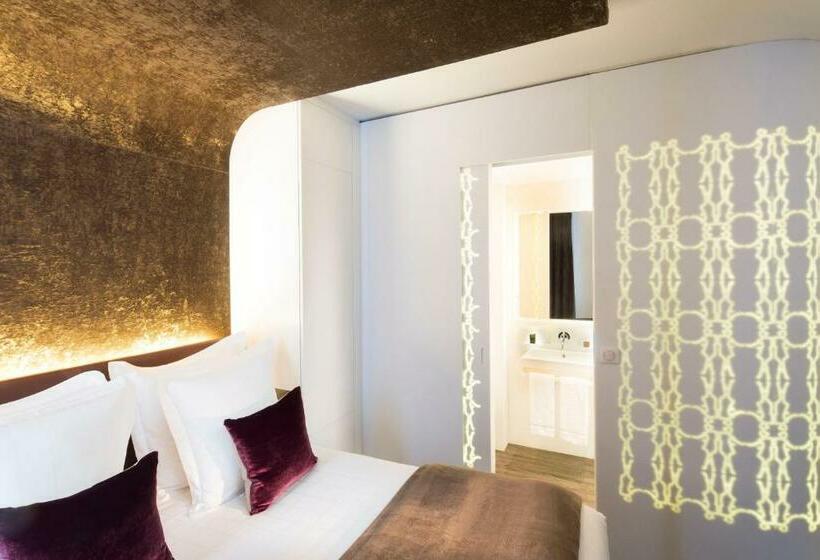 Habitación Deluxe, Gabriel Paris