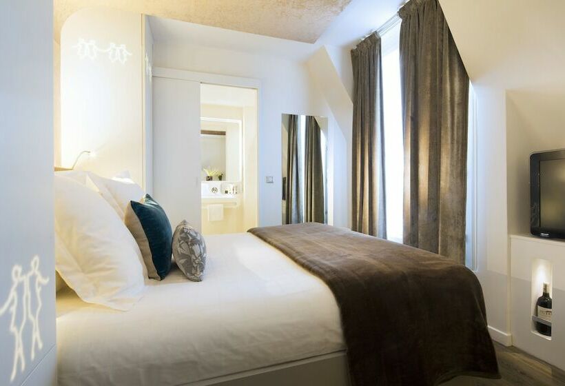 スタンダードルーム, Gabriel Paris