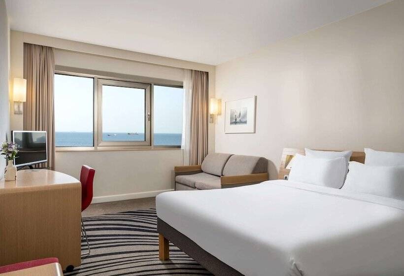 オーシャンビュースーペリアールーム, Ibis Istanbul Zeytinburnu