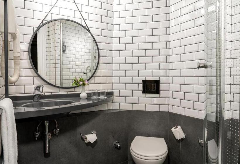 オーシャンビュースーペリアールーム, Ibis Istanbul Zeytinburnu