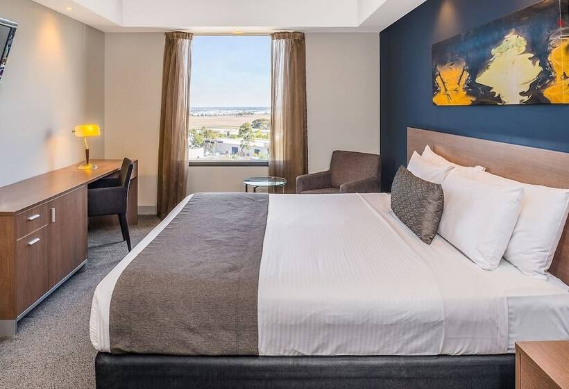 استودیو اجرایی, Mantra Melbourne Airport