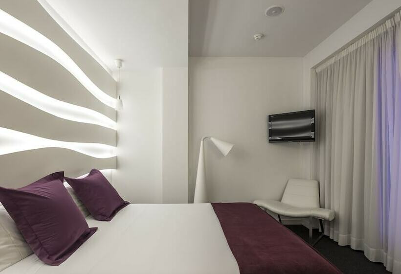 Номер Стандарт, Allegro Barcelona