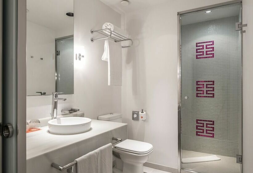 Номер Стандарт, Allegro Barcelona