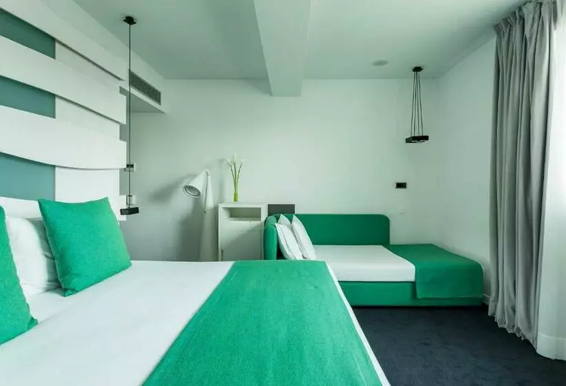 Chambre Triple Standard, Allegro Barcelona