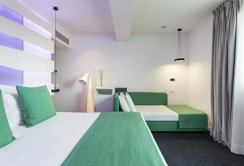Chambre Triple Standard, Allegro Barcelona