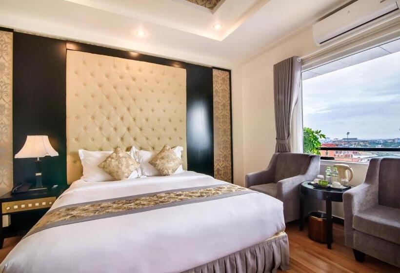 اتاق لوکس, Rosaleen Boutique