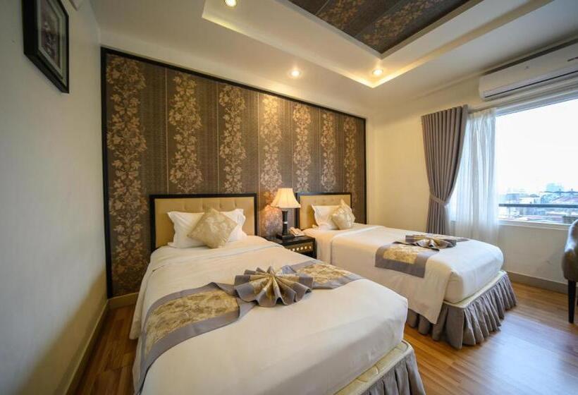 اتاق سوپریور, Rosaleen Boutique