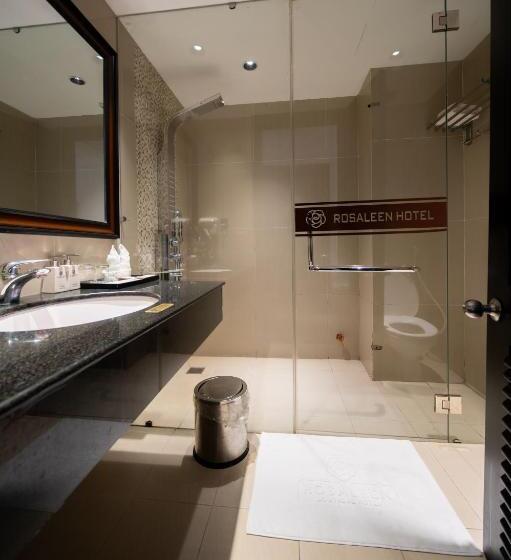 سوییت خانوادگی, Rosaleen Boutique