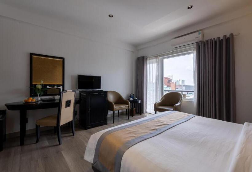 اتاق سوپریور, Rosaleen Boutique