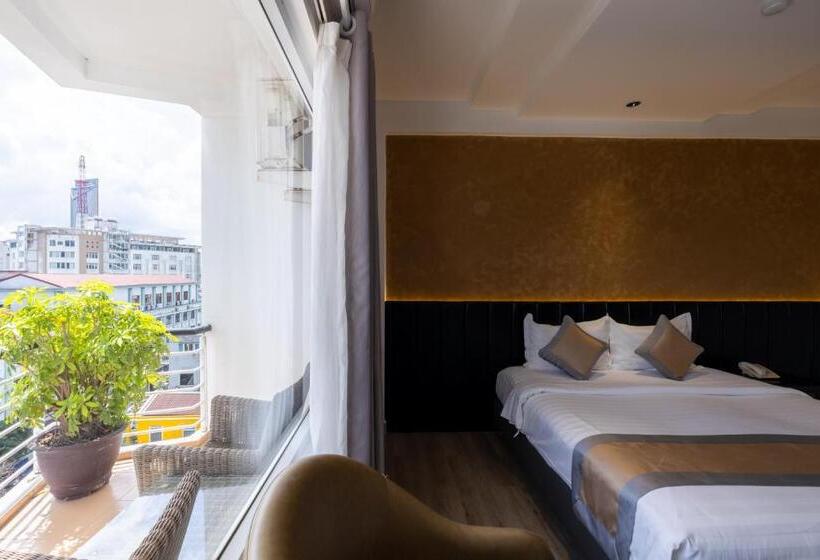 اتاق سوپریور, Rosaleen Boutique