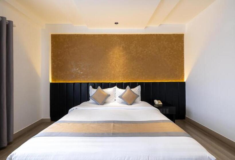 اتاق سوپریور, Rosaleen Boutique