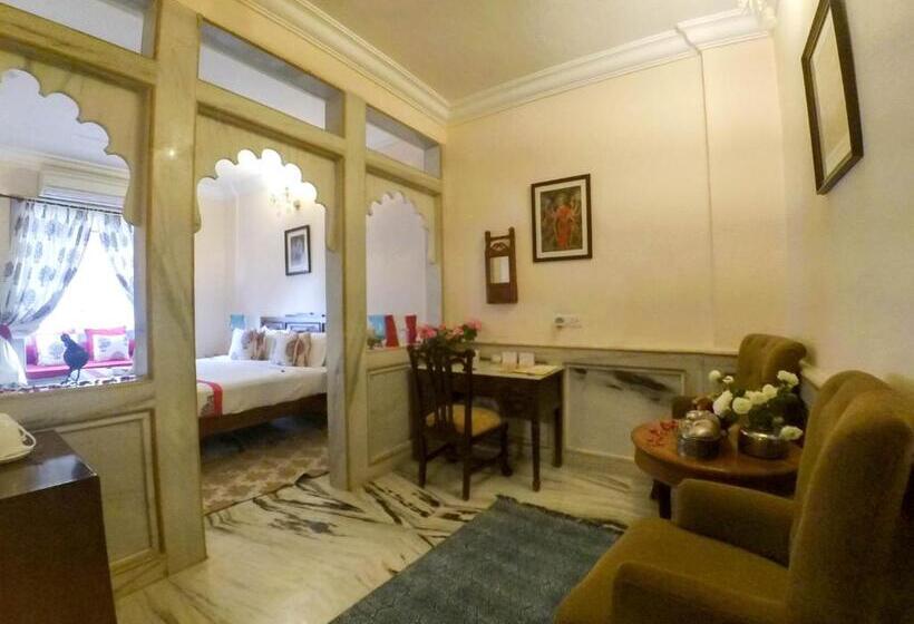 高级客房, Udai Kothi