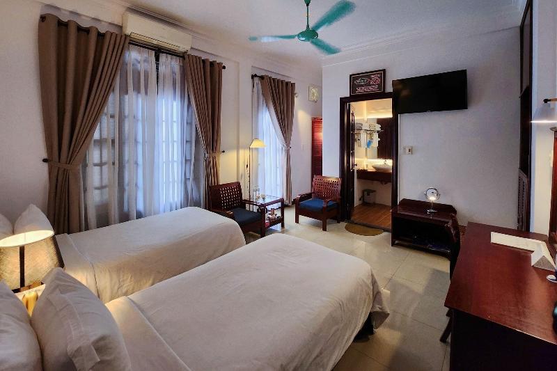 اتاق لوکس, Victory