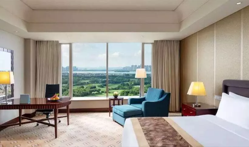 ゴルフ場ビューデラックスルーム, Kempinski Hotel Suzhou