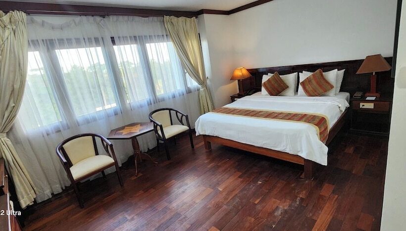 ویلای لوکس 1 خوابه, Eg Paradise Angkor Villa
