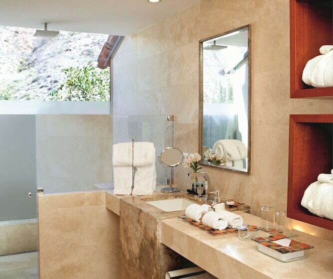 اتاق لوکس با تراس, Rio Sagrado, A Belmond Hotel, Sacred Valley