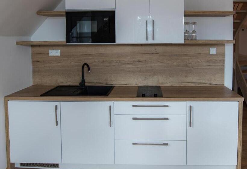 חדר דופלקס, Chalupa Pod Bukom