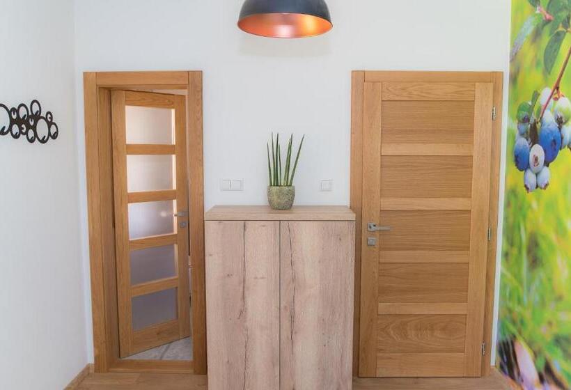 סוויטה, Chalupa Pod Bukom