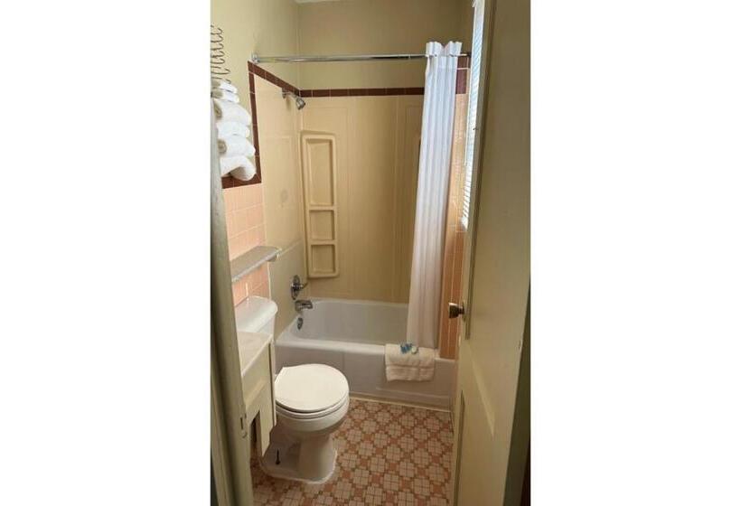 غرفة قياسية سرير كينج, Love Hotels Murdo On Interstate 90