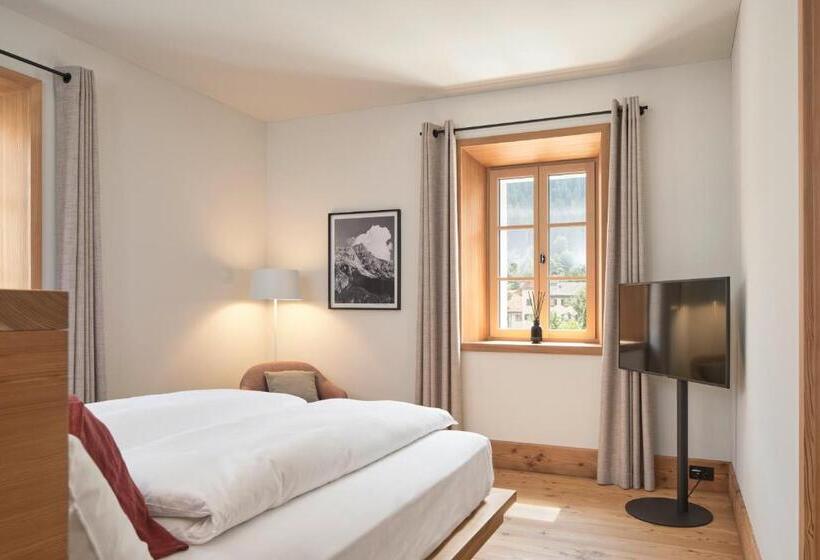 수피리어 룸, Post Andeer