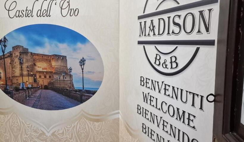 اتاق استاندارد یک نفره, Madison