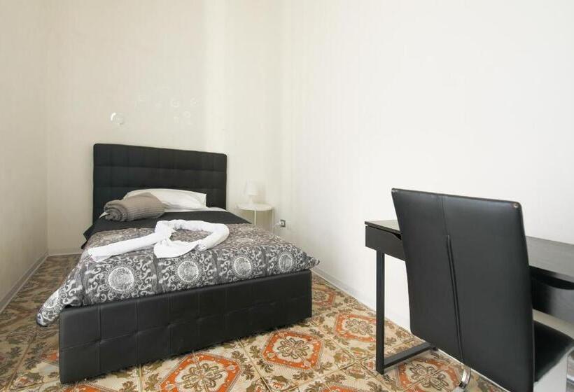 اتاق عادی, Madison